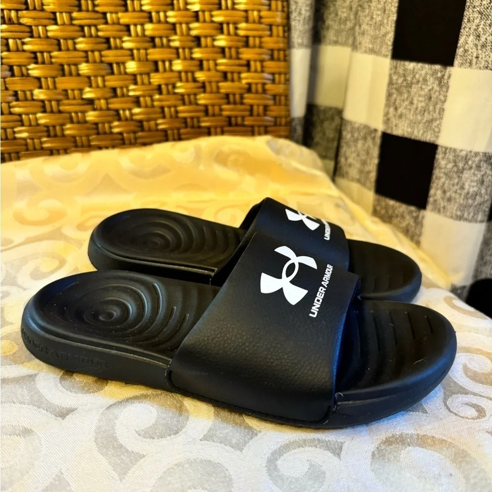 Under Armour Kids Black Sandals